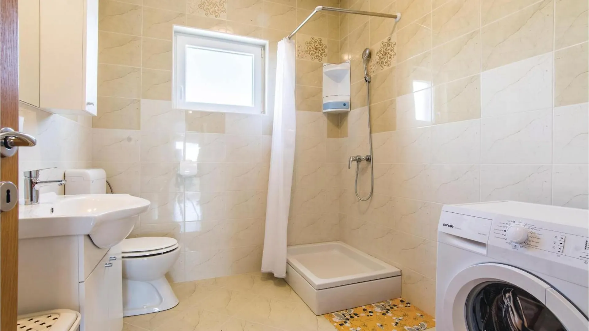 Cozy Apartment In Slivnica With House Sea View Croatia